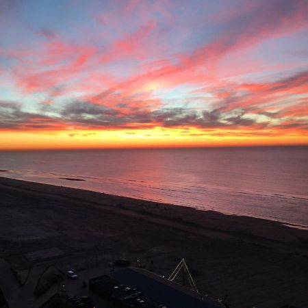 Sunset Boulevard Apartment Zandvoort Bagian luar foto